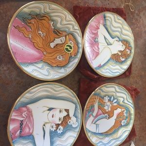 La Belle Femme collectors plates
